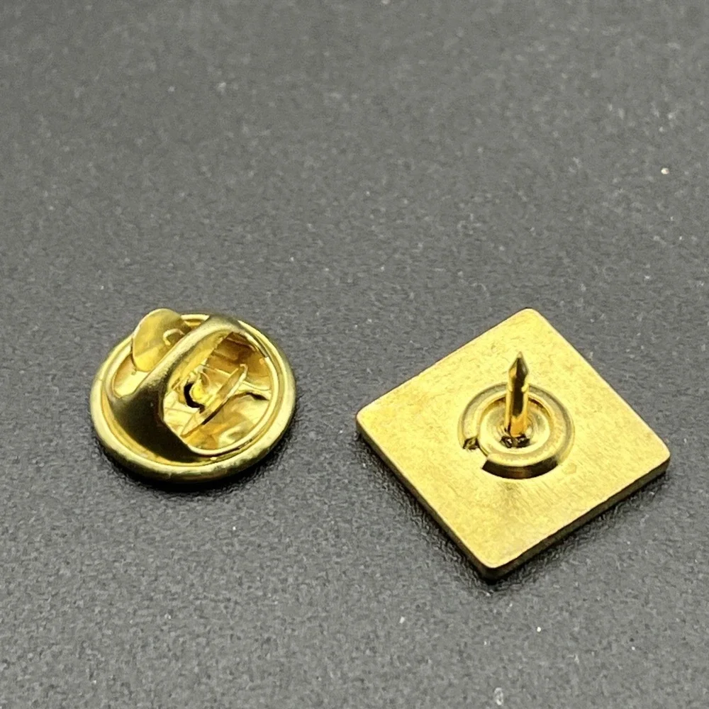 Nautical Flag Zulu Communication Symbol‎ Lapel Hat Pin